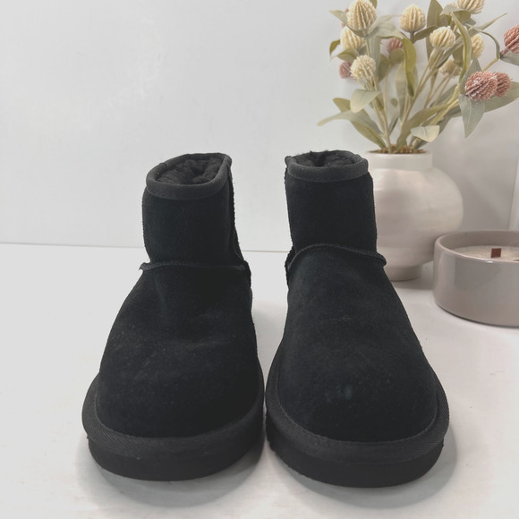 KOOLABURRA by UGG Classic Mini Suede Ankle Boots Pull On Black Womens Size 5 - Picture 5 of 9